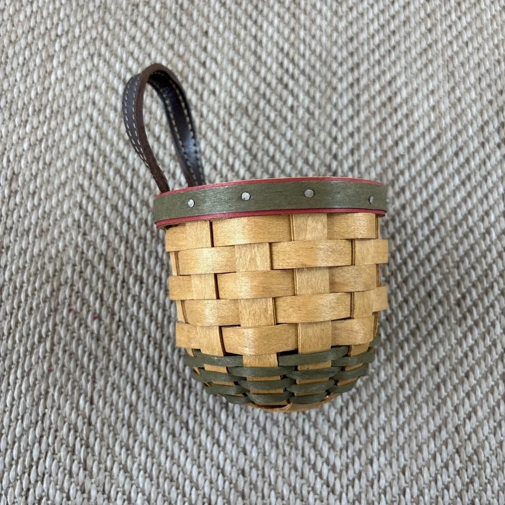 2002 Longaberger Little Elf Woven Basket With Green & Red Accents